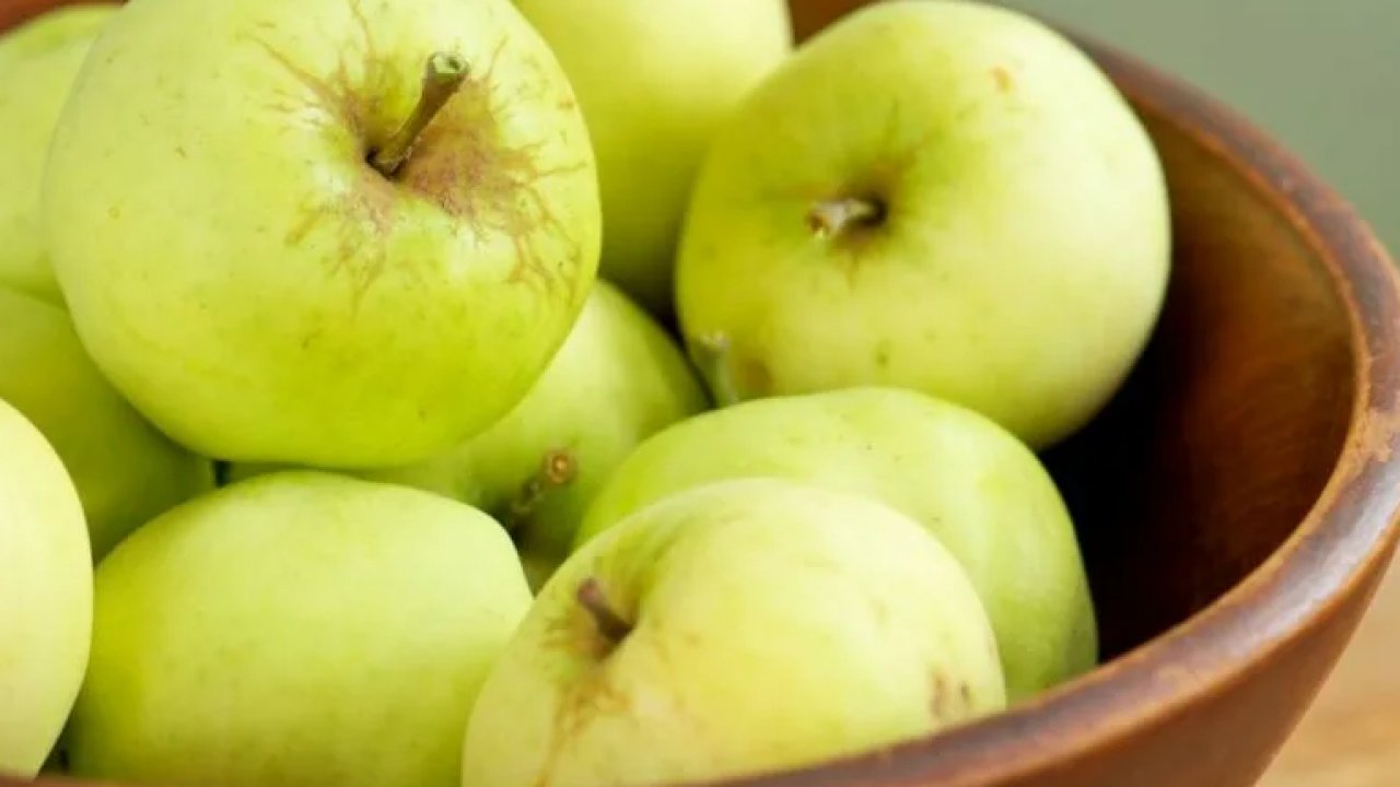 Facts about Apples