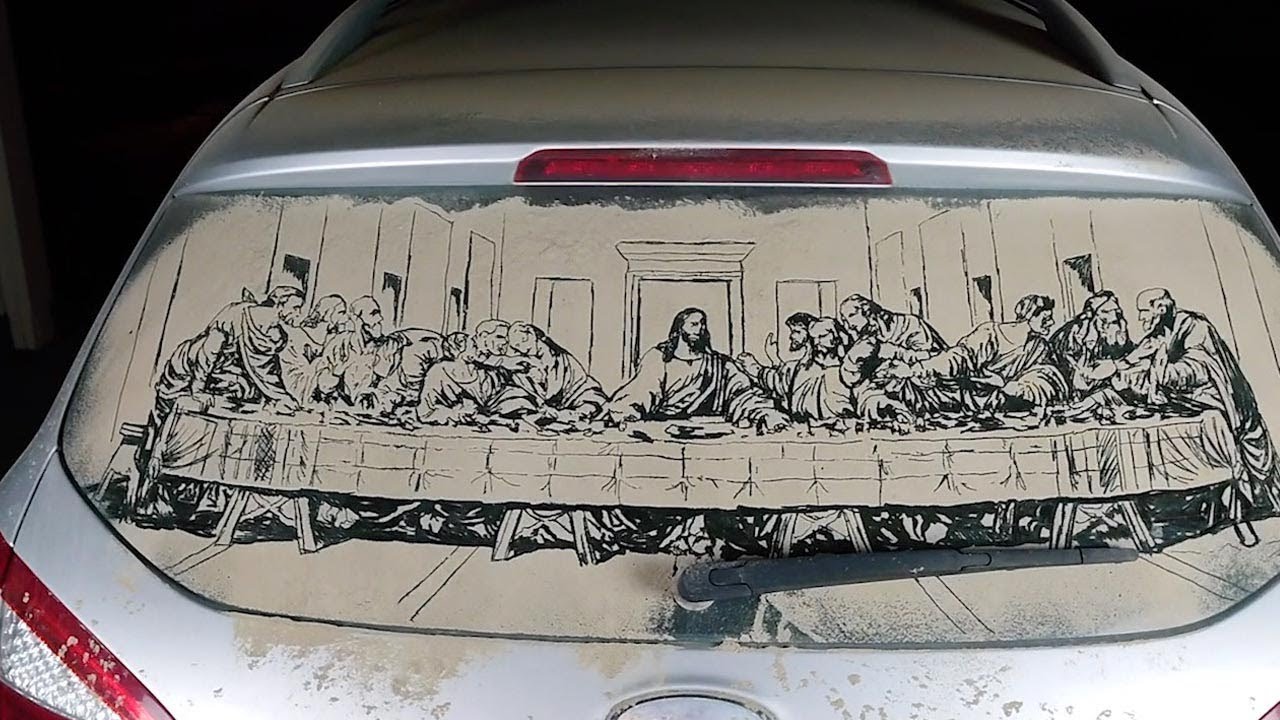 Drawings on dirty cars