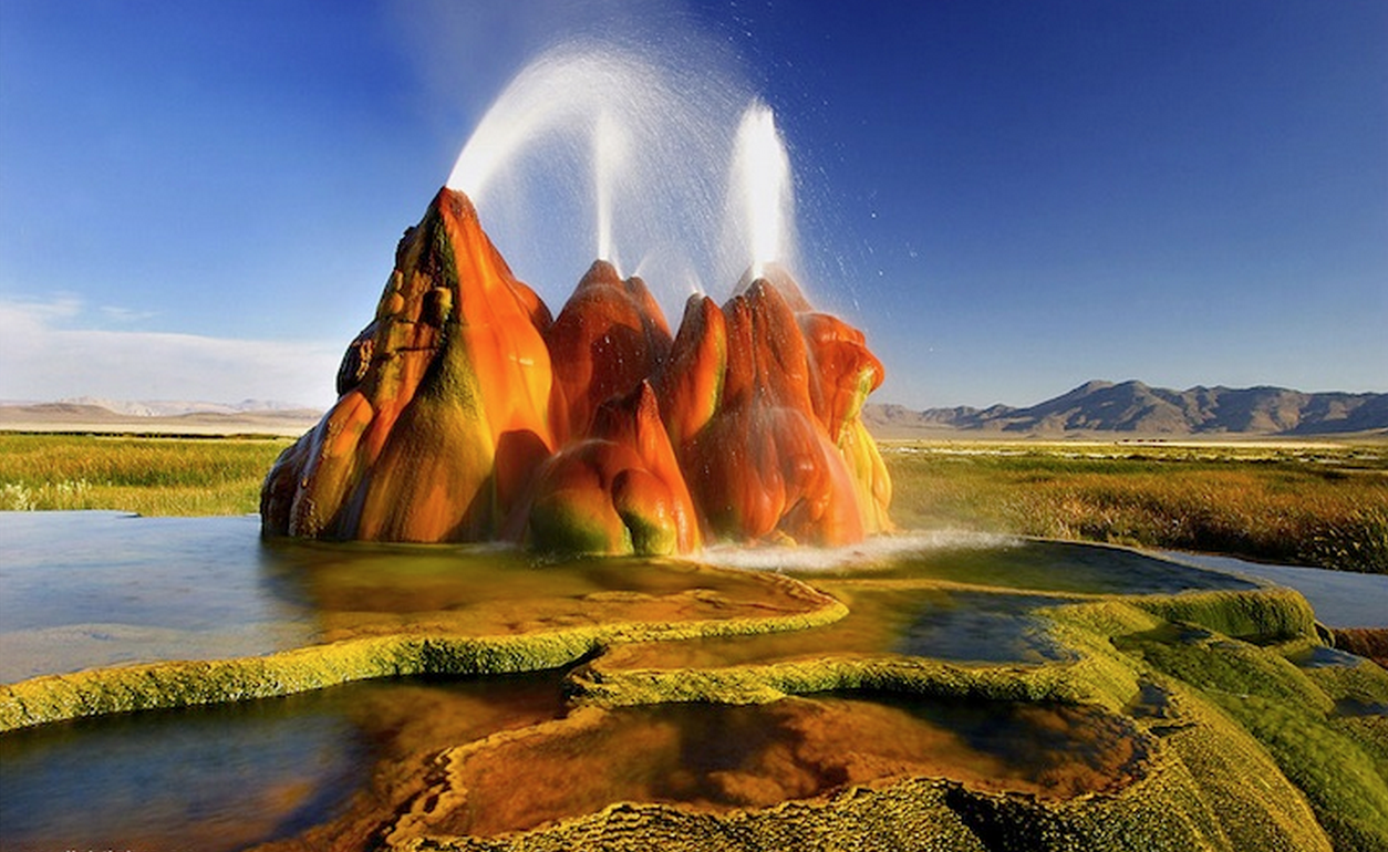 Fly Geyser, The USA