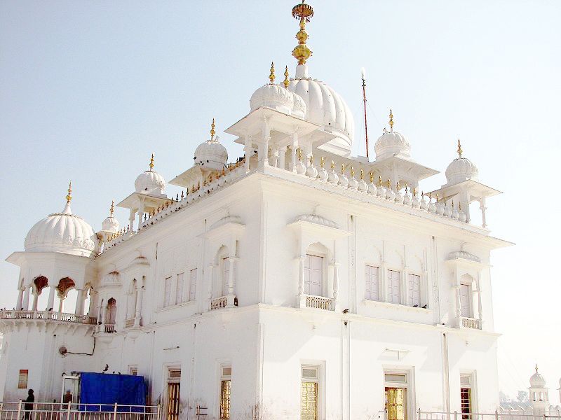 Gurdwara Sri Keshgarh Sahib