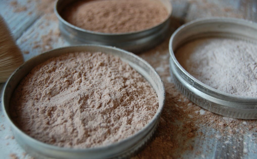 White Lead Face Powder