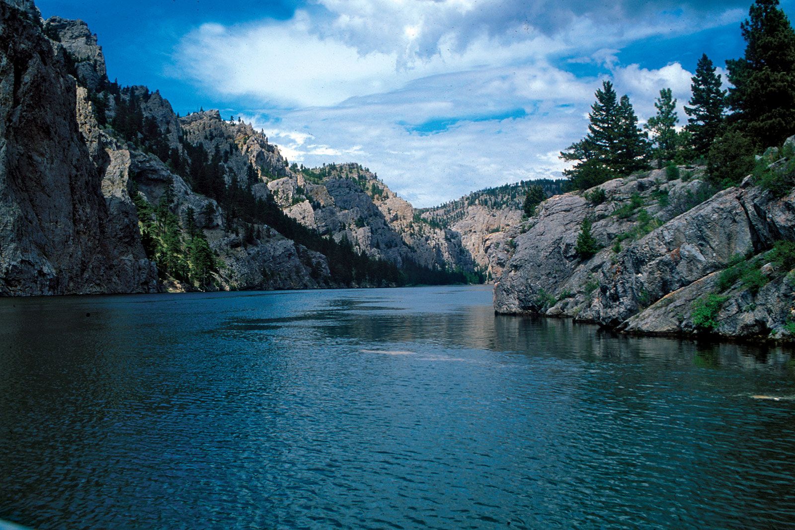The Missouri River is the Longest River in North America